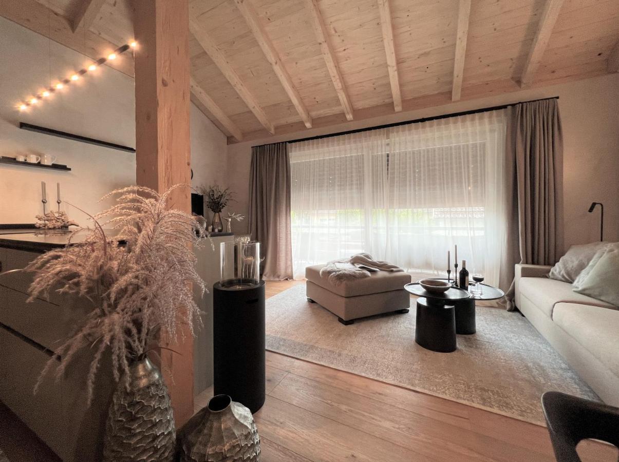 Bergsoul (Adults Only) Apartment การ์มิช-พาร์เทนเคียร์เชน ภายนอก รูปภาพ