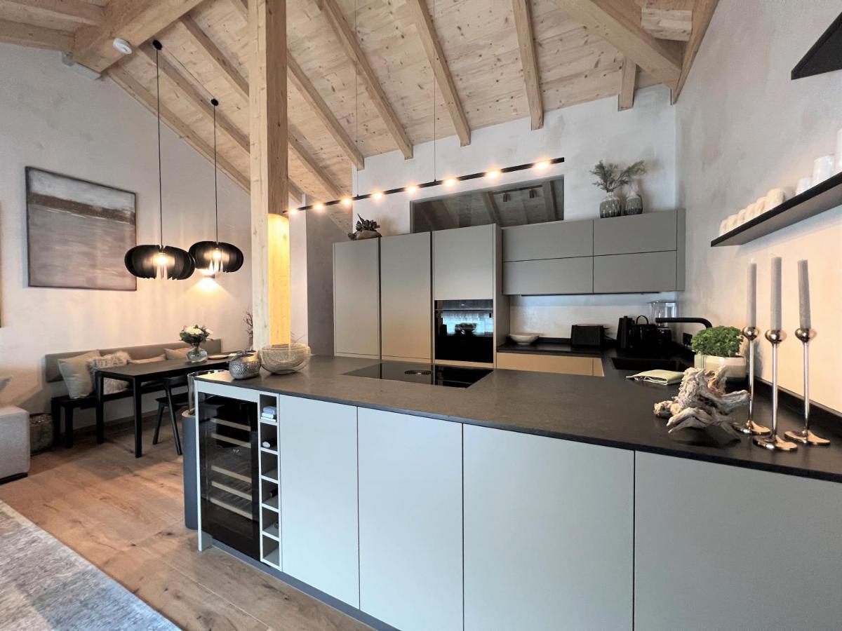 Bergsoul (Adults Only) Apartment การ์มิช-พาร์เทนเคียร์เชน ภายนอก รูปภาพ