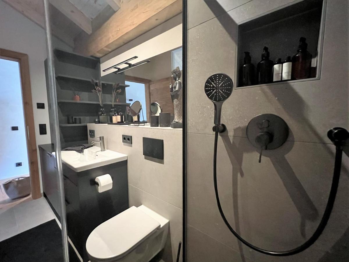 Bergsoul (Adults Only) Apartment การ์มิช-พาร์เทนเคียร์เชน ภายนอก รูปภาพ