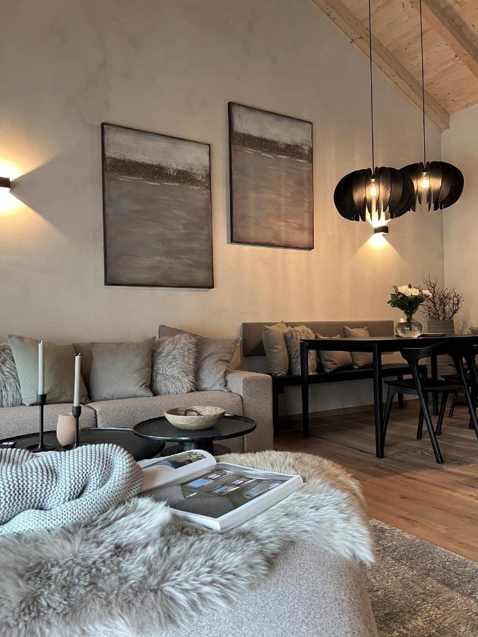 Bergsoul (Adults Only) Apartment การ์มิช-พาร์เทนเคียร์เชน ภายนอก รูปภาพ
